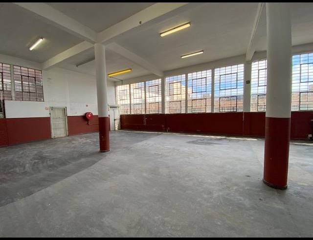 450M² OFFICE TO LET IN WOODSTOCK